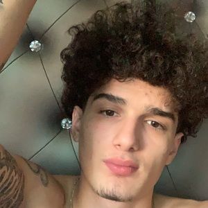 Meet your Posher, Damon